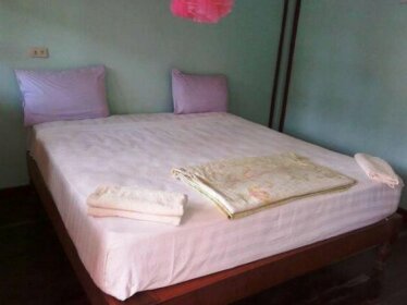 Khao Paeng Guesthouse