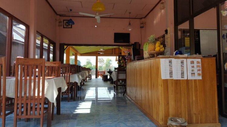 Paradise riverview resort - Photo2