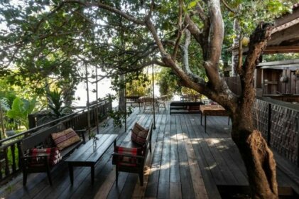 Pomelo Bungalow