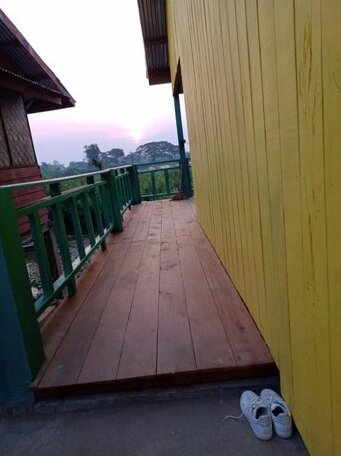 Sengtavan Bungalow2 - Photo2