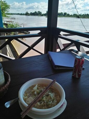 Sengthavan2 Guesthousse - Photo3