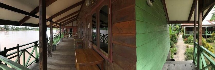 Somphamit Guesthouse - Photo2