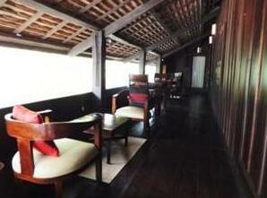 Aussie Sports Bar and Guesthouse - Photo4