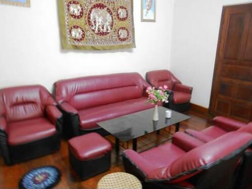 Bounmixay Guesthouse - Photo4