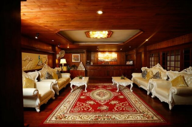 E-Outfitting Vang Thong Hotel - Photo3