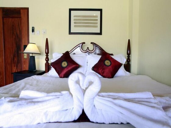 Sengmany Riverside Hotel - Photo2