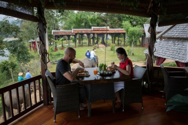 Shangri-Lao Resort - Photo3