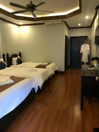 The Center Hotel - Photo5