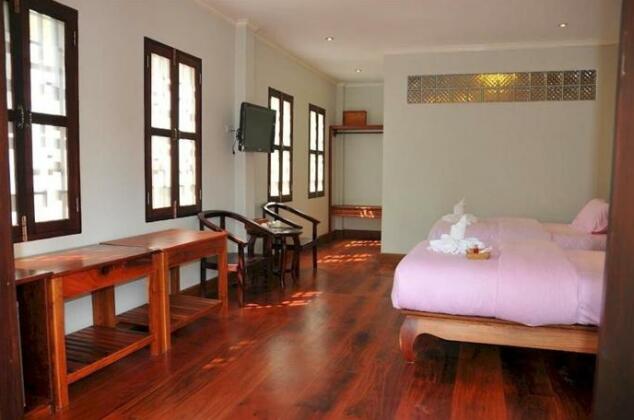 Villa Senesouk Riverside Hotel - Photo5