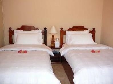 Villa Thepsanasinh Hotel - Photo4