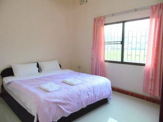 Champadeng Hotel - Photo2