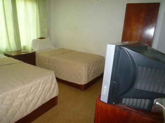 Surinphone Hotel - Photo3