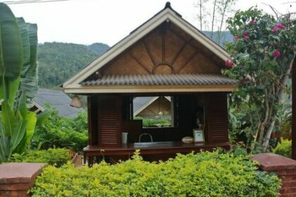 Mekong Riverside Lodge