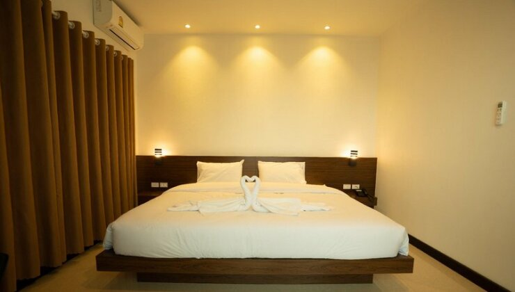 Intouch Riverside Hotel - Photo5