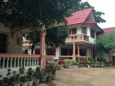Souksan Hotel