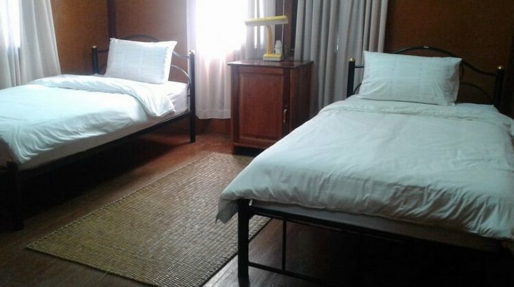 Soutchai Hostel and Tour Company - Photo2