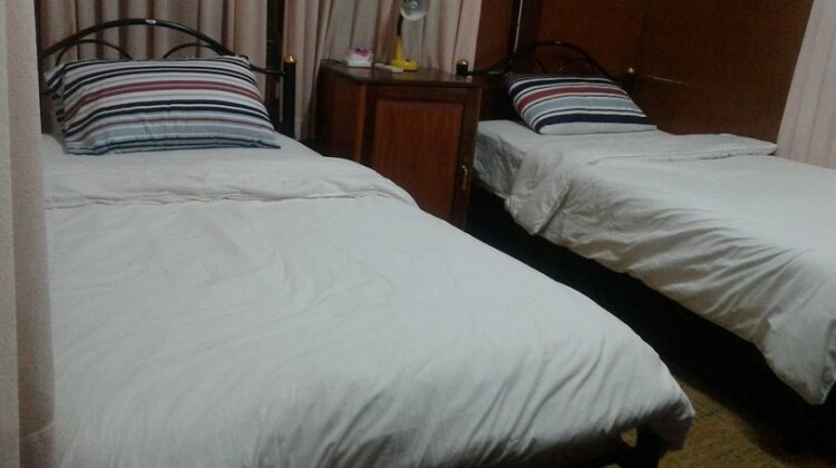 Soutchai Hostel and Tour Company - Photo3
