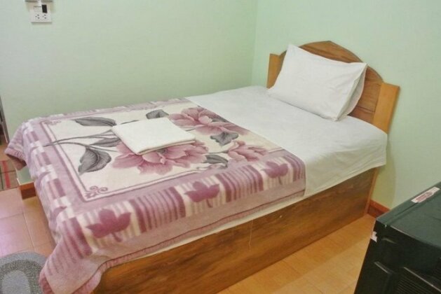 Ber 5 Guesthouse - Photo2