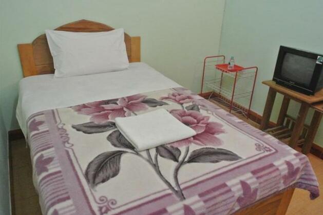 Ber 5 Guesthouse - Photo4