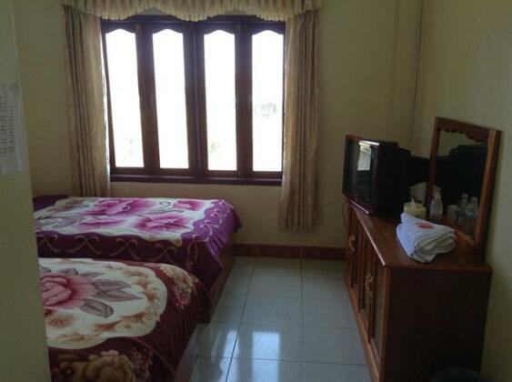 Khemphonelor I Guesthouse - Photo3