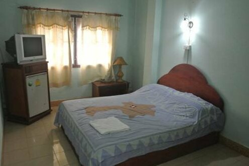White Orchid Guest House - Photo2