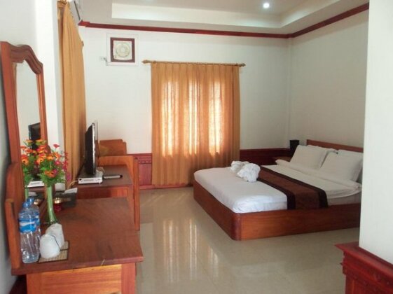 Outhoumphone Hotel - Photo3