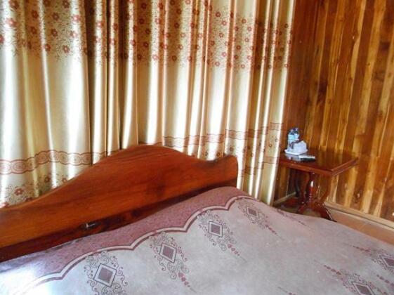 Three Sisters Resort - Photo4