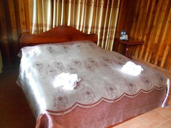Three Sisters Resort - Photo5