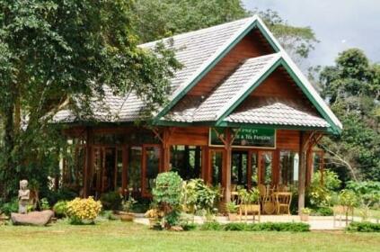 Sinouk Coffee Resort