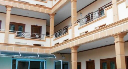 Barrardleungxay Hotel