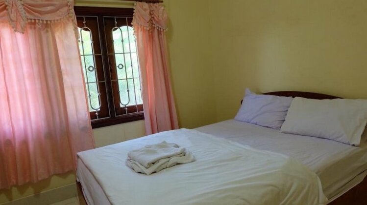 Lattanaphone Phasouk Hotel - Photo4