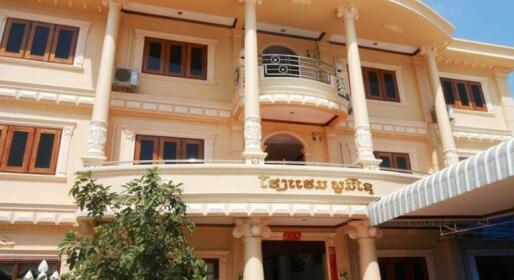 Phoumesay Hotel