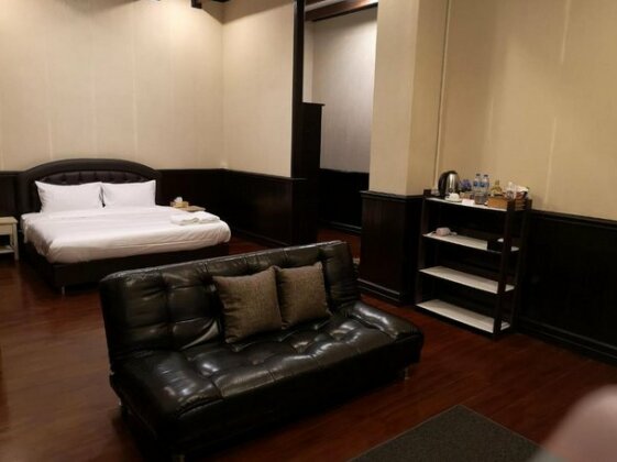 Queens Inn Savannakhet - Photo4