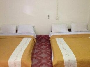 Thipsavan Guest House - Photo4