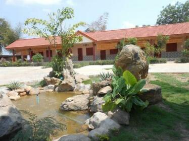 Tonduthong Hotel