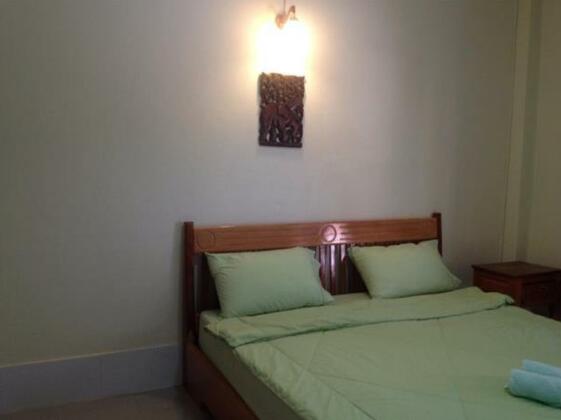 Bualuang Guesthouse - Photo4