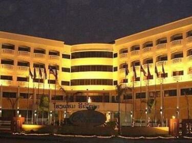 Hotel Riveria
