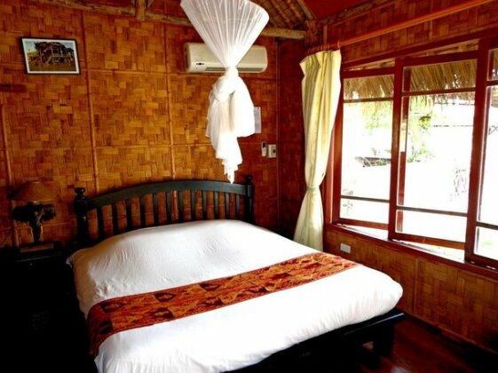 Ban Sabai Riverside Bungalow - Photo2