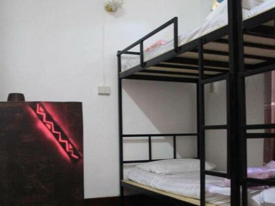 Fat Monkeys Hostel - Photo3