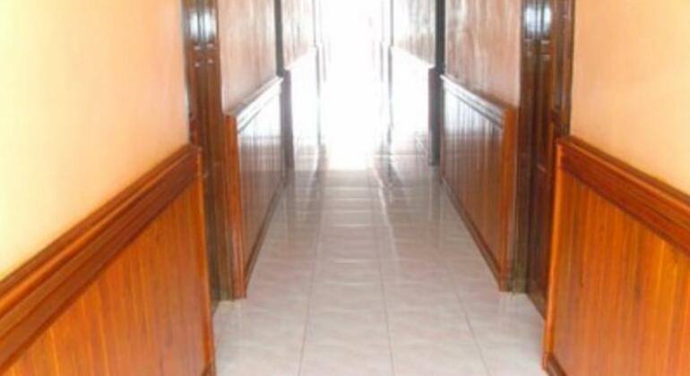 Khamphone Hotel - Photo2