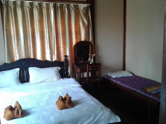 Namsong Bridge Bungalows - Photo3