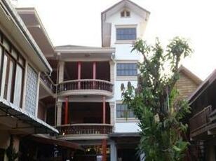 Nana Guesthouse - Photo2