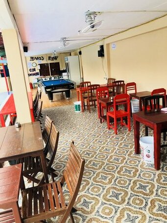 Real Vang Vieng Backpacker Hostel - Photo4