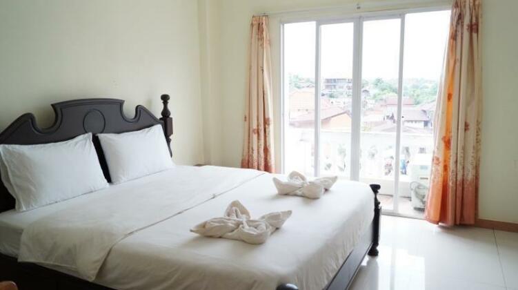 Roung Nakhone Vang Vieng Hotel - Photo4