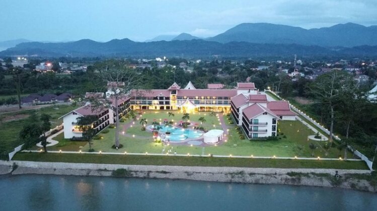 Tmark Resort Vangvieng - Photo2