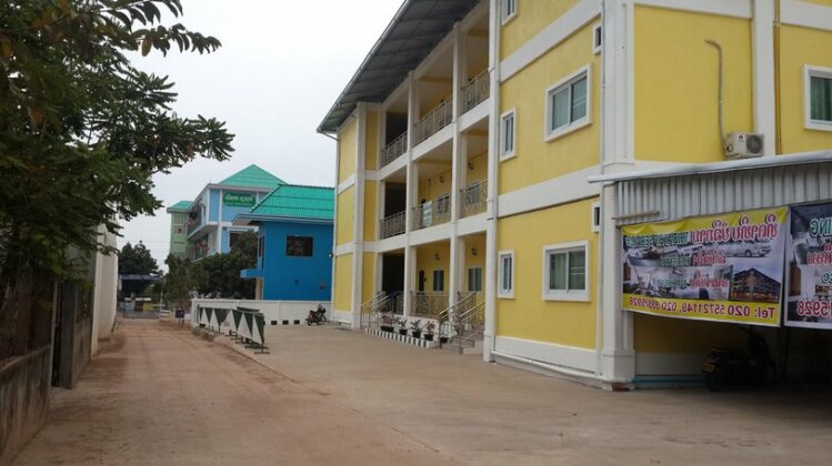 Photo 2