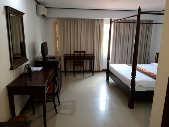 AV Hotel - Photo2