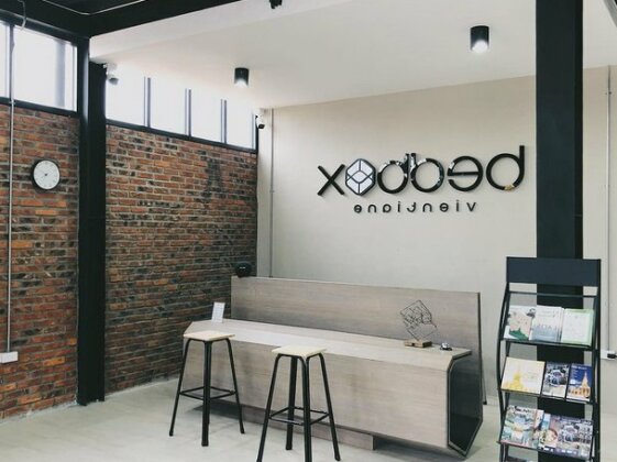 BedBox Vientiane Hostel - Photo2
