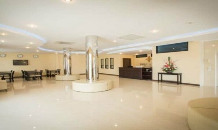 Center Point Boutique Hotel - Photo2