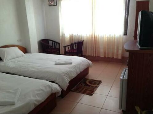Chaleurn Houngheuang Hotel - Photo2